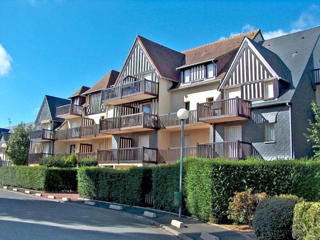 Cabourg, Appartement T2 Acces Direct Mer ภายนอก รูปภาพ